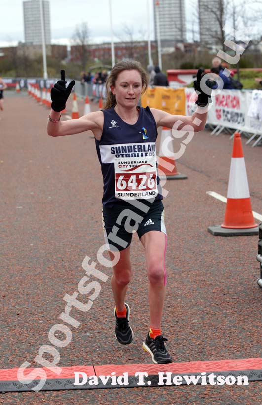 Alyson Dixon (Sunderland Striders) wins the Sunderland City 10k.